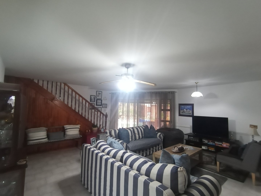 To Let 4 Bedroom Property for Rent in George South Western Cape